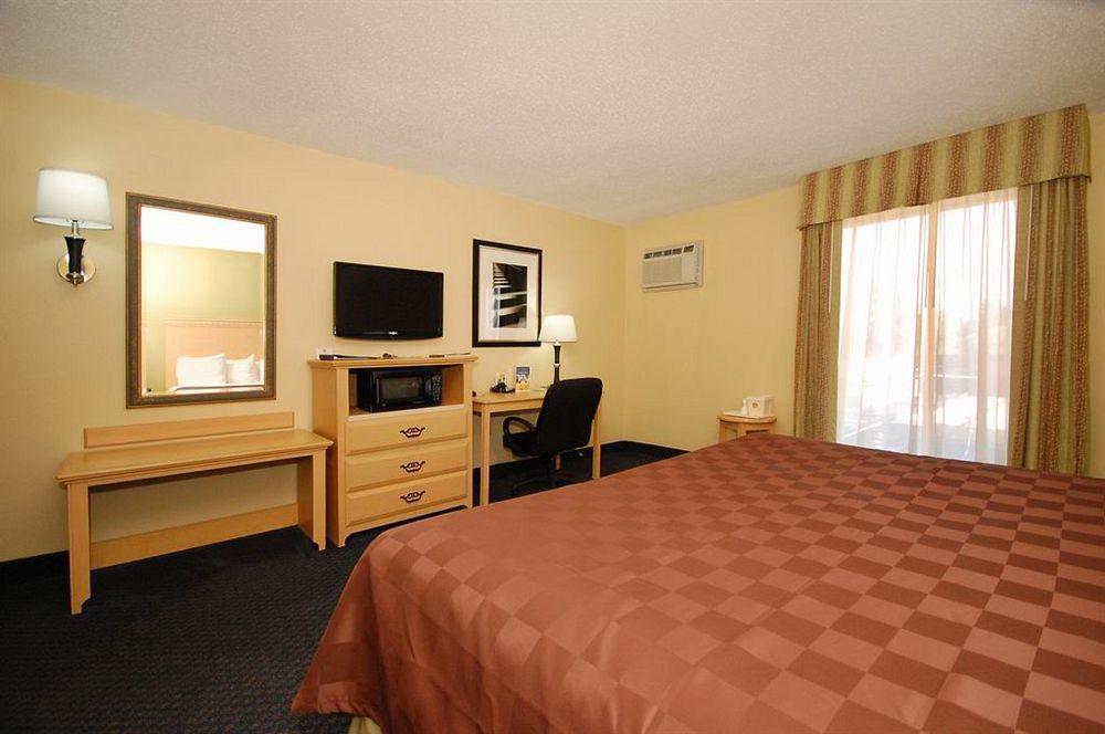 Best Western Plus Galleria Inn & Suites Memphis Bagian luar foto